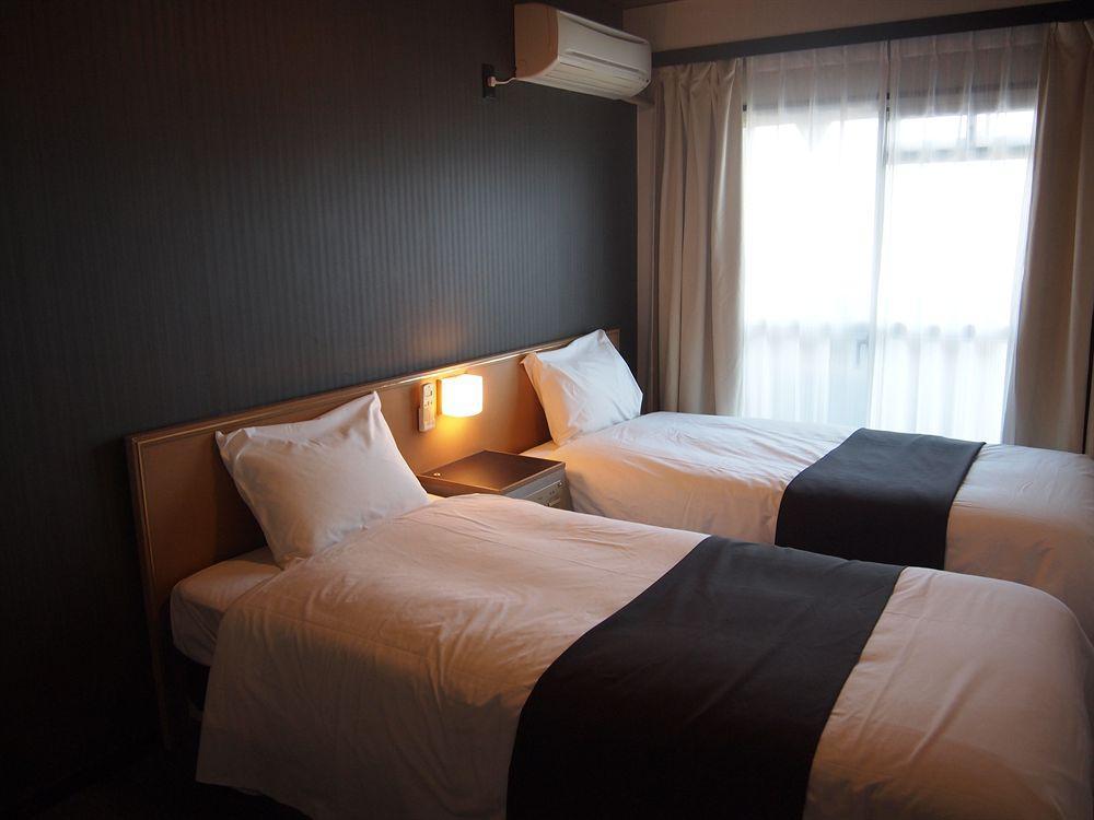 Hotel Livemax Osaka Namba Bagian luar foto