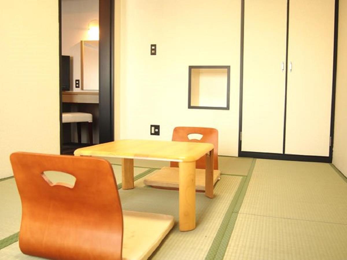 Hotel Livemax Osaka Namba Bagian luar foto