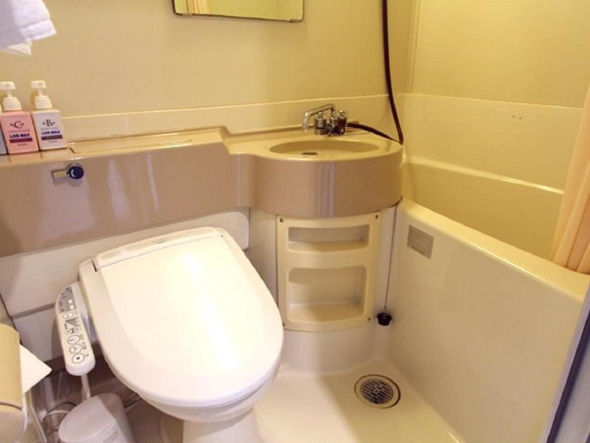 Hotel Livemax Osaka Namba Bagian luar foto