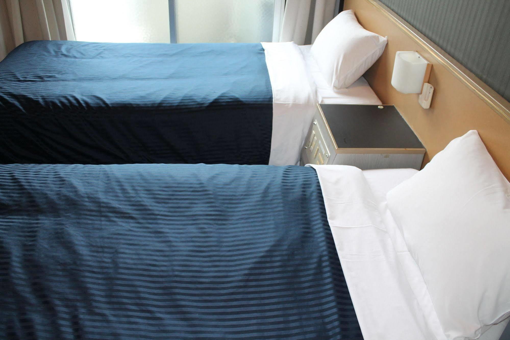 Hotel Livemax Osaka Namba Bagian luar foto